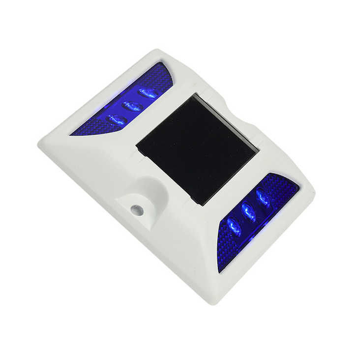 Flitsende zonne-LED-wegstaafjes met een diameter van 5 mm en een IP68 beschermingswegmarker