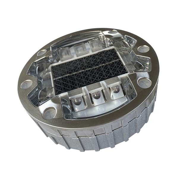 Robuuste IP68 LED-straatverlichting op zonne-energie IL300 Ingebouwde kattenogen op zonne-energie