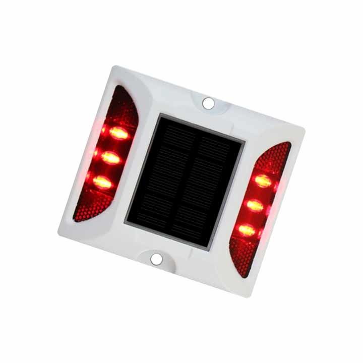 40T laadvermogen Zonne-LED-wegstokken IP68 waterdicht opgeheven kattenogen wegstokken