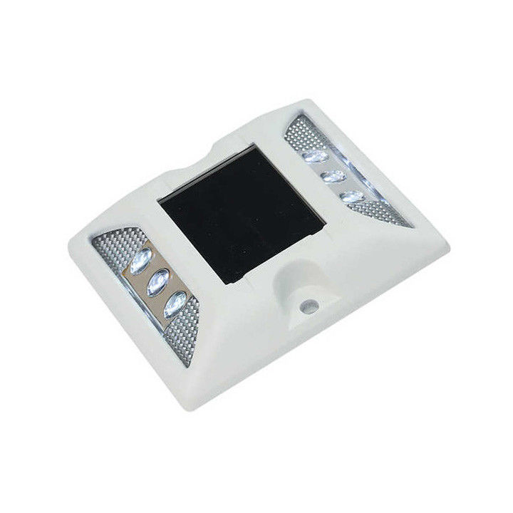 40T laadvermogen Zonne-LED-wegstokken IP68 waterdicht opgeheven kattenogen wegstokken